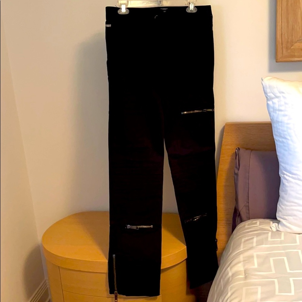Women’s Burberry black pants